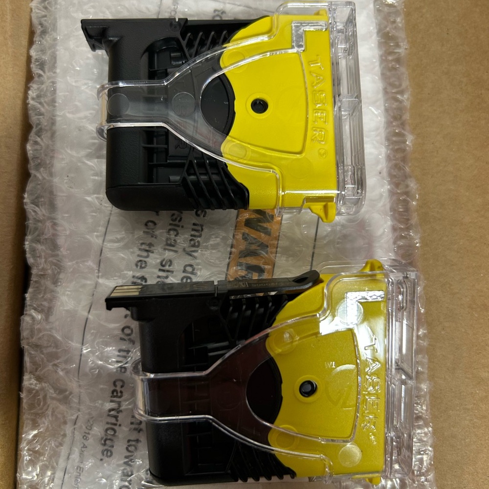 Taser XT replacement Cartridges, 2 per pack, 3 packs included.
